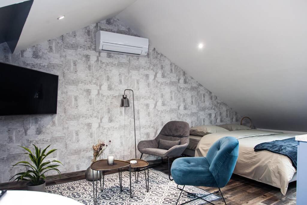 Le Studio 40 Châteauroux Exteriör bild